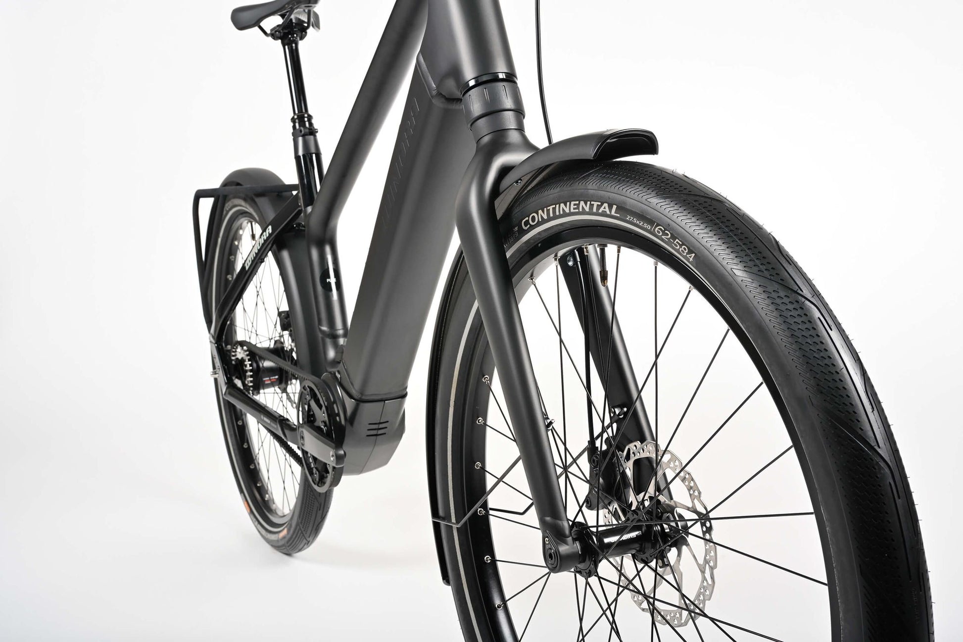 WINORA_MY24_iRide-PURE-R5f-HIGH_black-matt-onyx-gloss_275Zoll_Detail-6_WPBR1